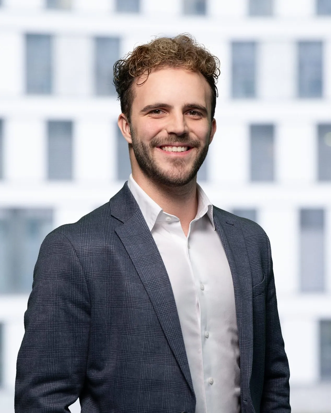 Philipp Zölzer - Consultant